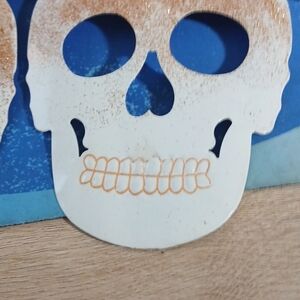 Glittery White and Gold Skull Decor